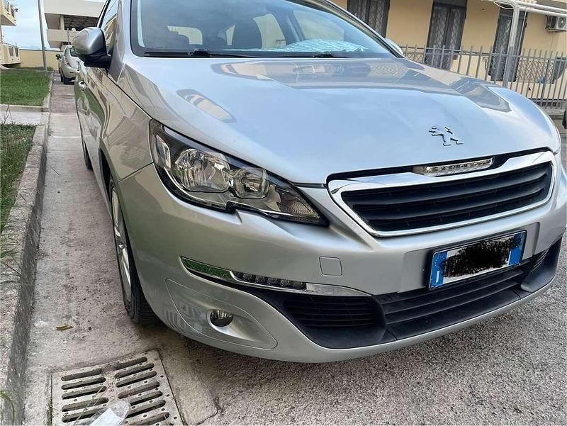 Usata 2015 Peugeot 308 Business-Line Station wagon | 5800 € (Ottimo prezzo) - Immagine 1/4