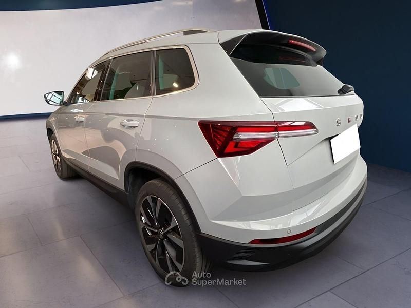 Usata Skoda Karoq SportLine 150 CV (110 kW) 2023 Grigio SUV