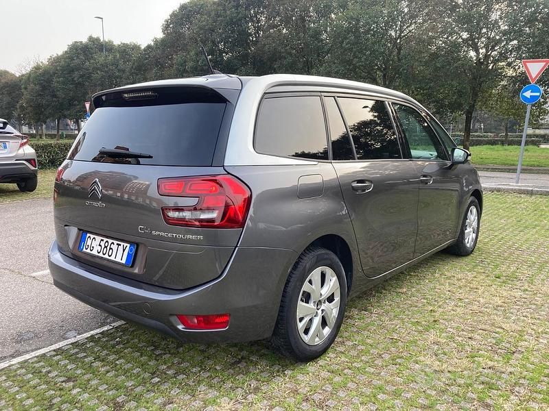Usata Citroën C4 SpaceTourer Feel 131 CV (96 kW) 2021 Grigio Monovolume