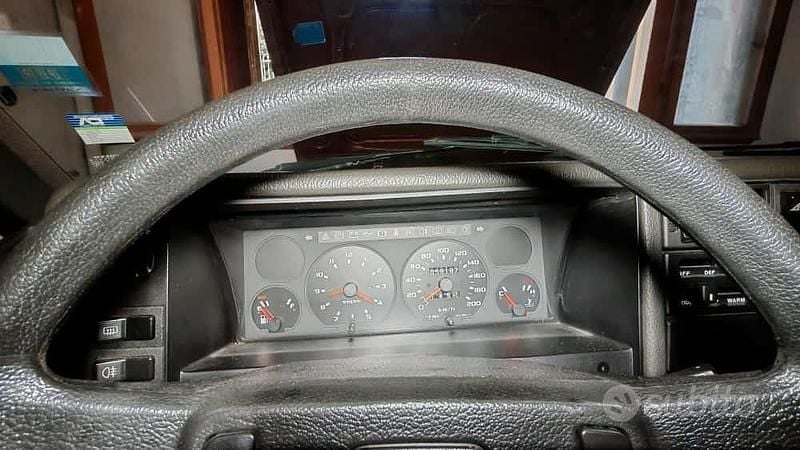 Usata Volvo 340 71 CV (52 kW) 1983 Rosso Berlina