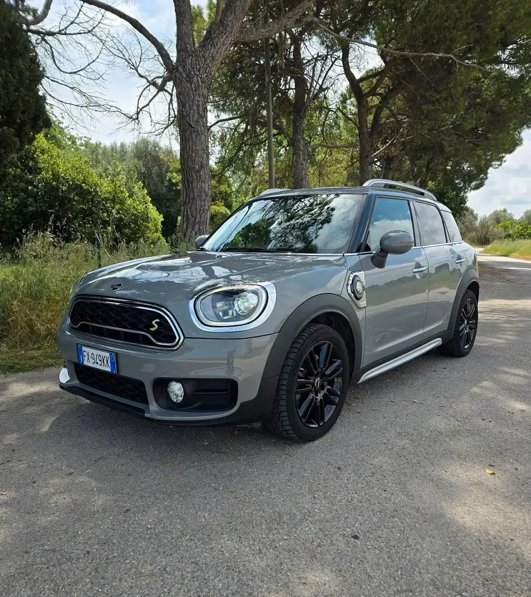 Usata Mini Cooper Countryman Business 135 CV (99 kW) 2019 Grigio SUV