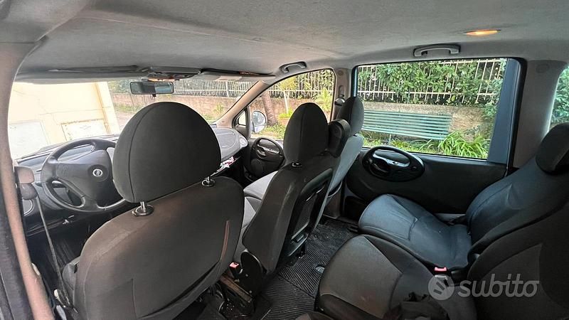 Usata Fiat Multipla 120 CV (88 kW) 2007 Monovolume