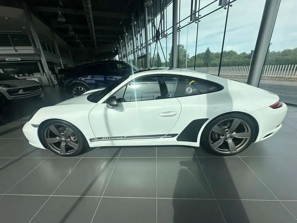 Usata Porsche 911 Carrera T 370 CV (272 kW) 2018 Bianco Coupé
