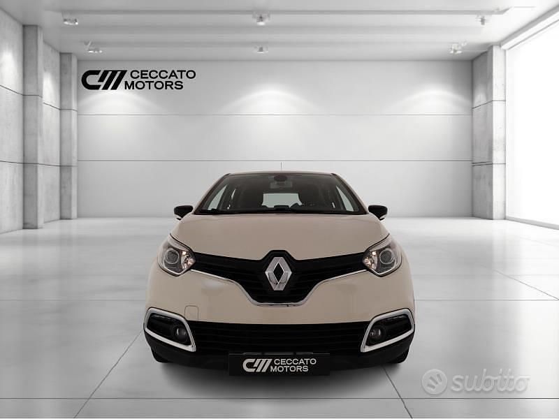 Usata Renault Captur Iconic 90 CV (66 kW) 2016 Bianco SUV