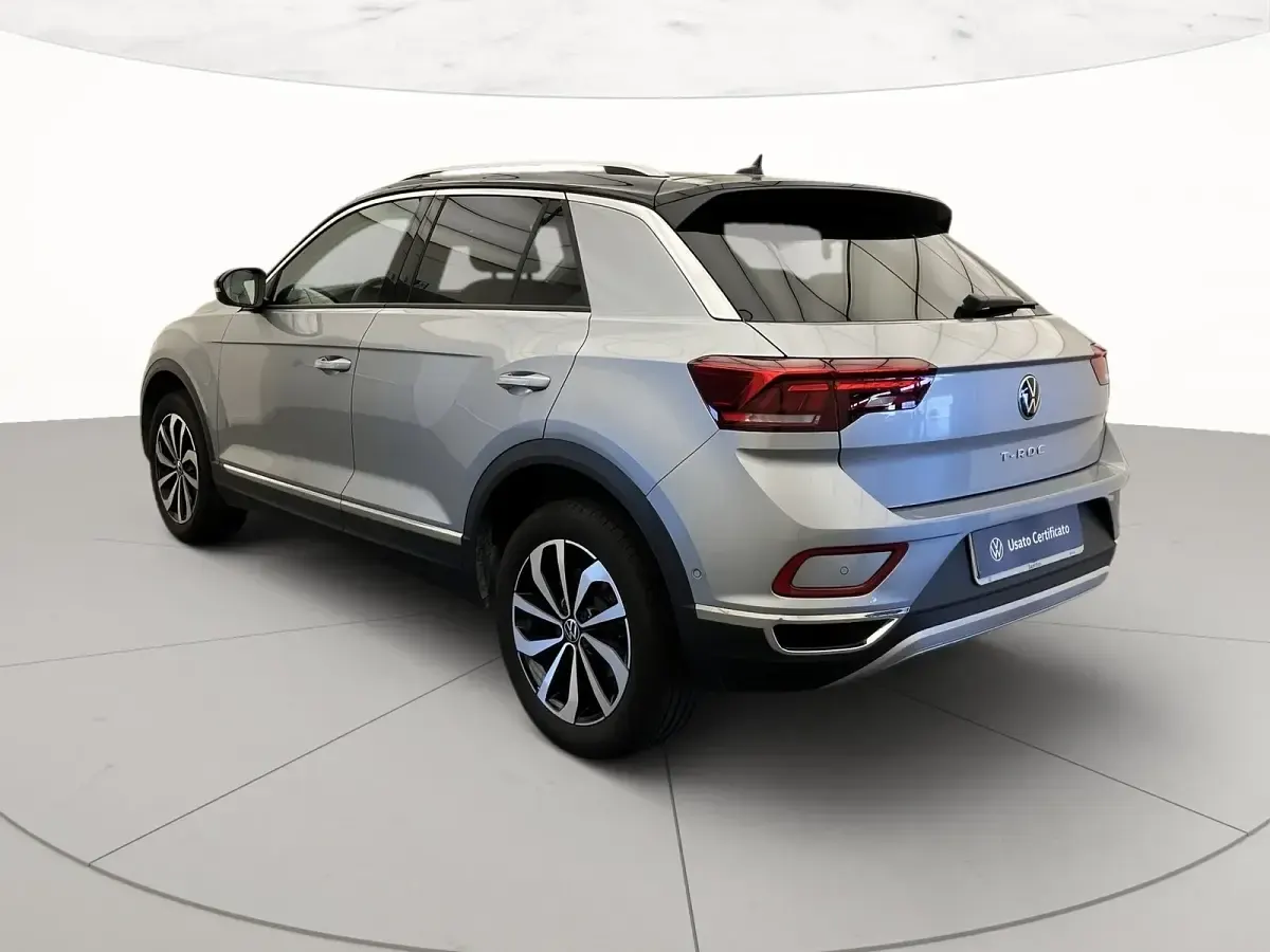 Usata VW T-Roc Style 150 CV (110 kW) 2023 Pyrit silver metallizzato nero SUV