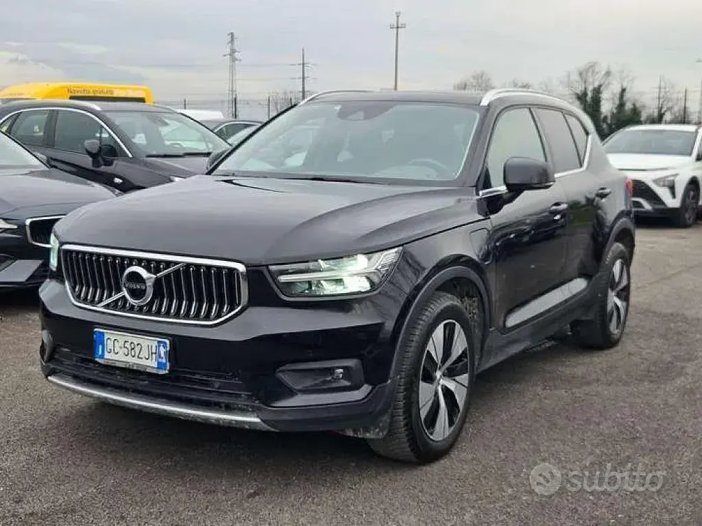 Usata Volvo XC40 Inscription 179 CV (131 kW) 2020 Nero SUV