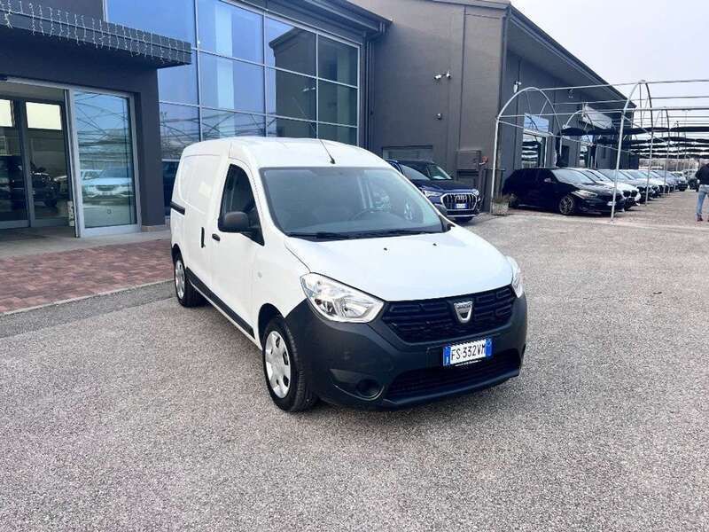 Usata Dacia Dokker 102 CV (75 kW) 2018 Bianco Monovolume