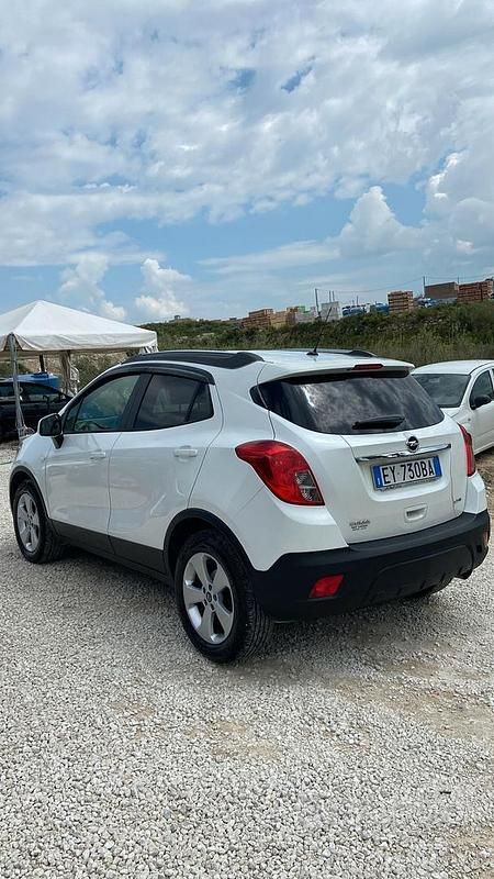 Usata Opel Mokka Cosmo 131 CV (96 kW) 2014 Bianco SUV