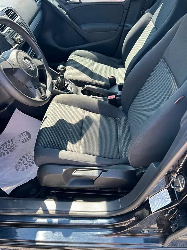 Usata VW Golf VI 122 CV (89 kW) 2011 Nero Utilitaria