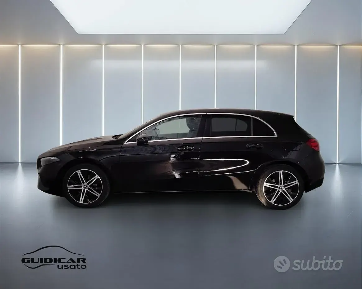 Usata Mercedes A180 Advanced 116 CV (85 kW) 2023 Nero Berlina
