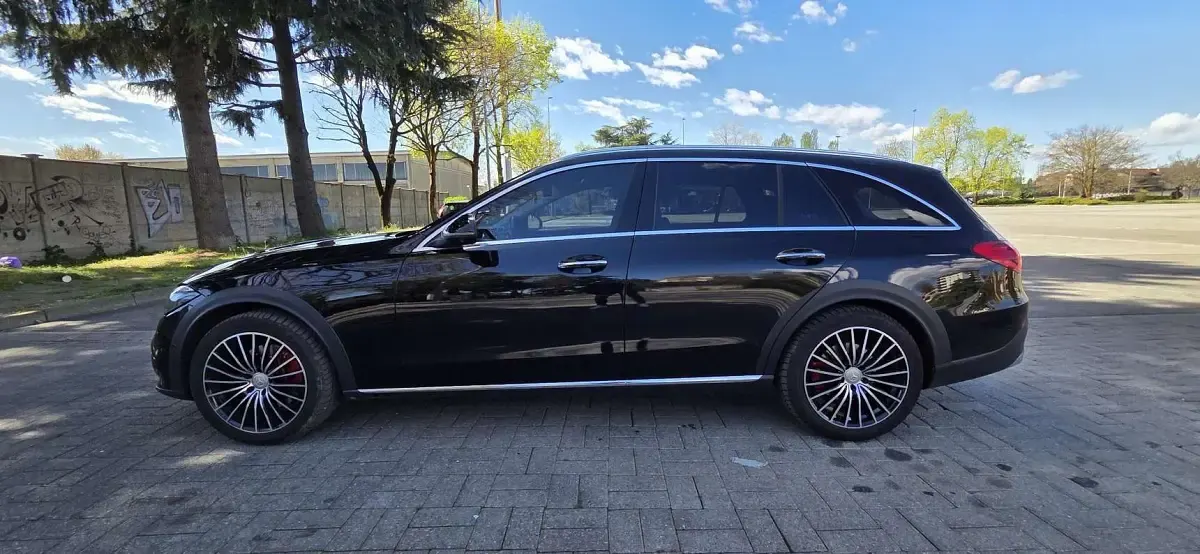 Usata Mercedes C220 Premium Plus 200 CV (147 kW) 2022 Station wagon