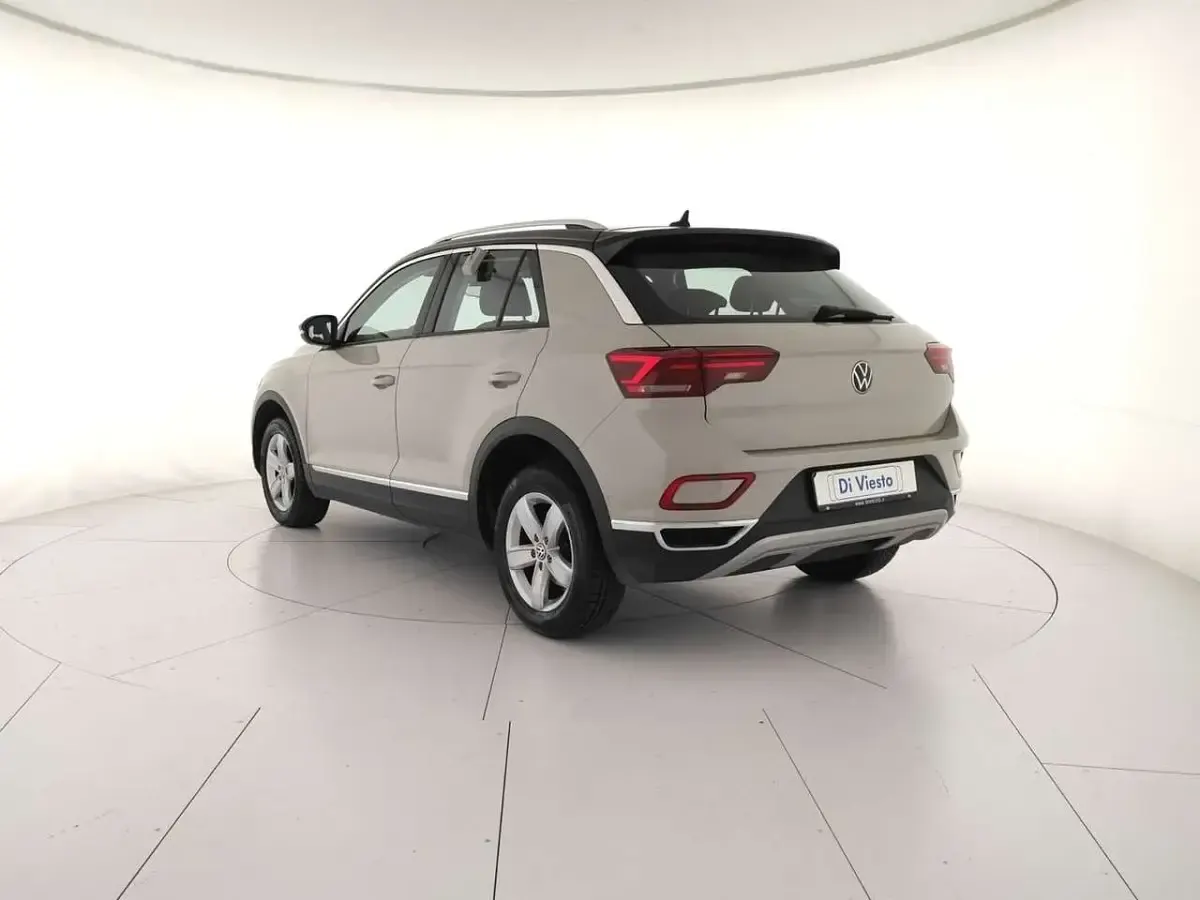Usata VW T-Roc Style 150 CV (110 kW) 2023 Ascot grey nero SUV