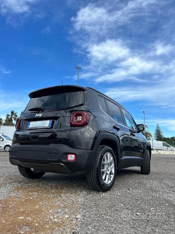 Usata Jeep Renegade Limited 130 CV (95 kW) 2023 Nero SUV