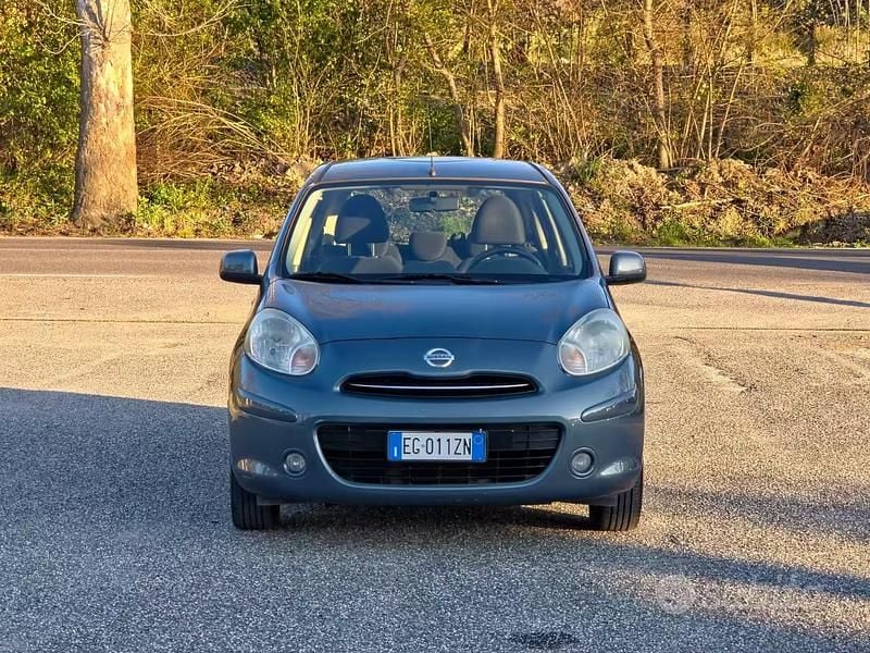 Usata Nissan Micra Tekna 80 CV (58 kW) 2011 Blu Utilitaria