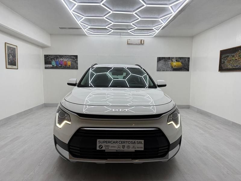 Usata Kia Niro 105 CV (77 kW) 2023 Bianco SUV