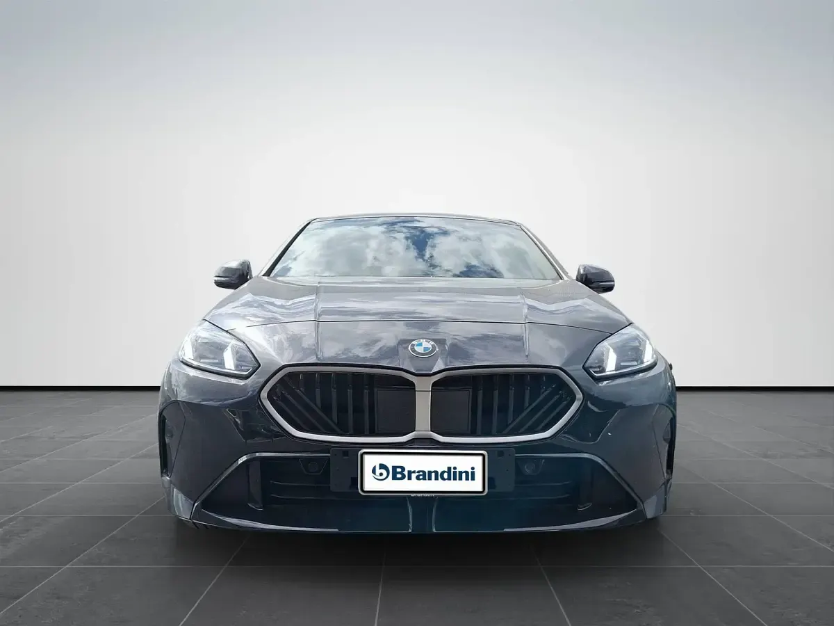 Nuova BMW 120 Comfort Edition 150 CV (110 kW) 2026 Black sapphire metallizzato Utilitaria