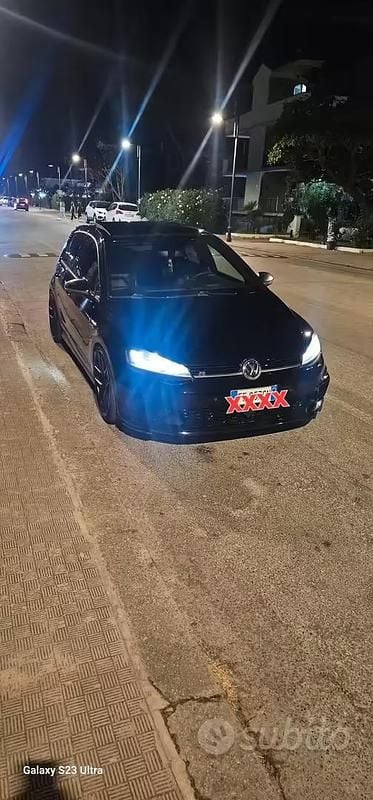 Usata VW Golf VII R 400 CV (294 kW) 2016 Nero Berlina