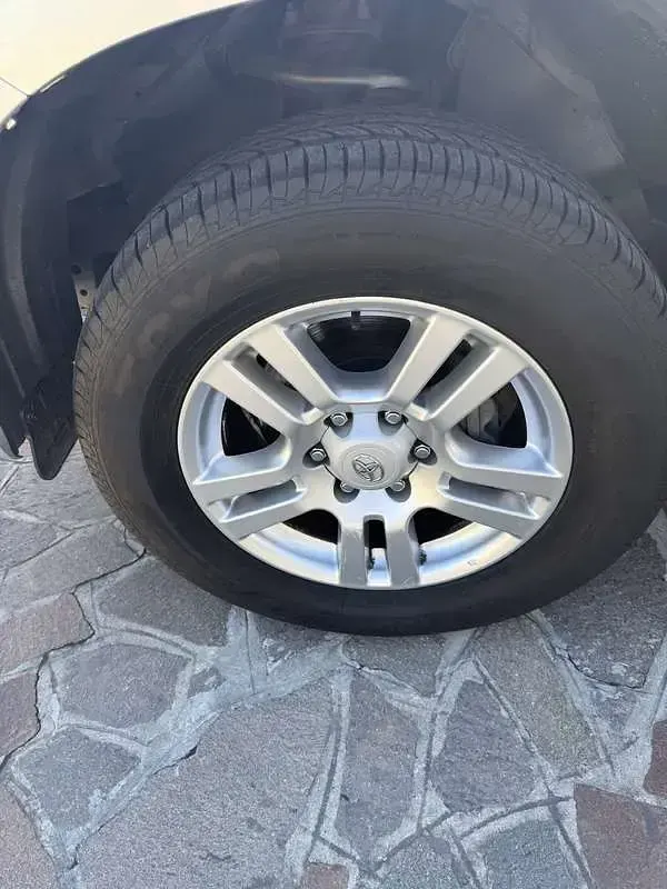 Usata Toyota Land Cruiser Executive 173 CV (127 kW) 2010 SUV