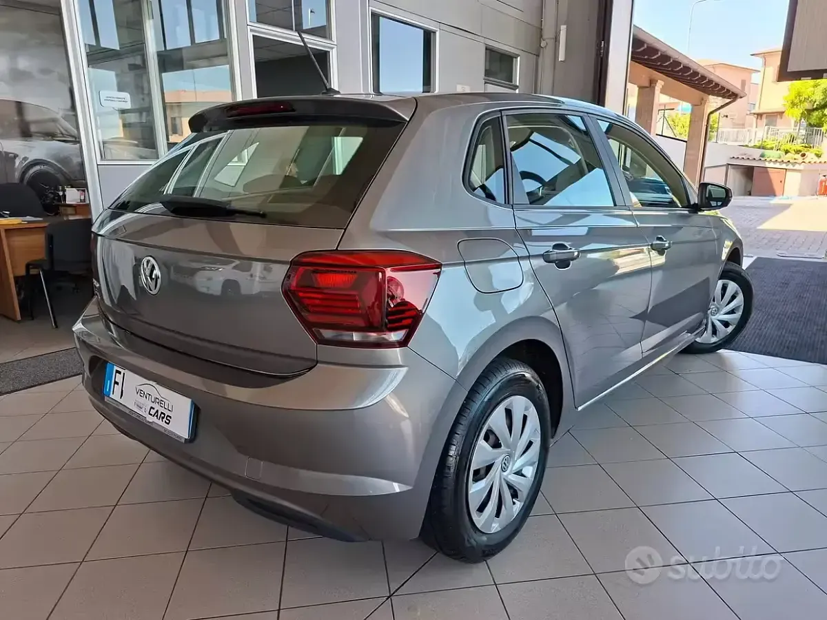 Usata VW Polo Comfortline 80 CV (58 kW) 2019 Grigio Utilitaria