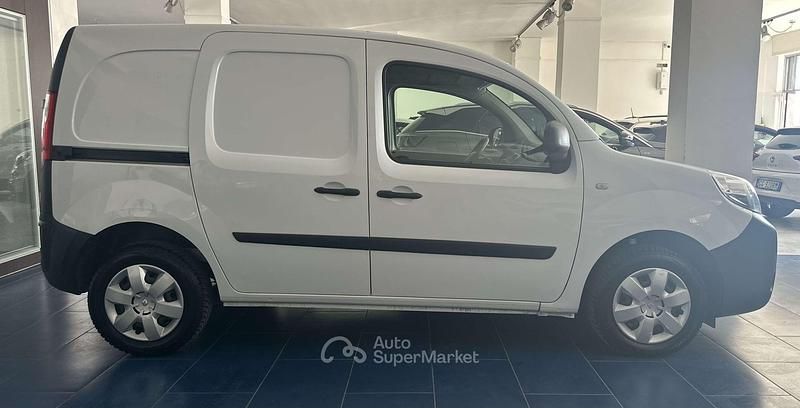 Usata Renault Kangoo 95 CV (69 kW) 2020 Bianco Monovolume