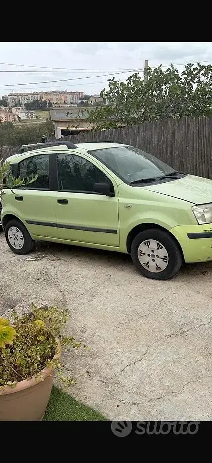 Usata Fiat Panda 50 CV (36 kW) 2004 Verde Utilitaria