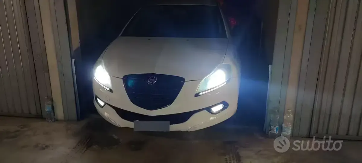Usata Lancia Delta S 120 CV (88 kW) 2013 Bianco Utilitaria