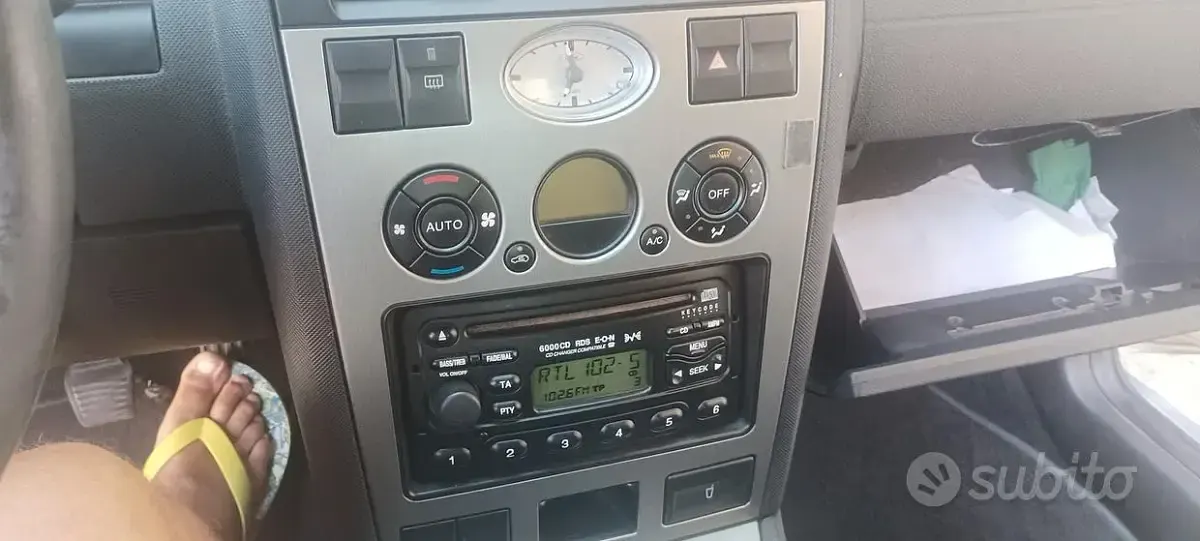 Usata Ford Mondeo 116 CV (85 kW) 2002 Grigio Berlina
