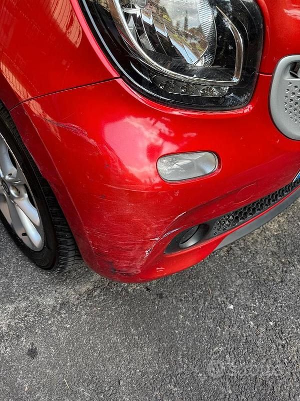Usata Smart ForFour Passion 71 CV (52 kW) 2015 Rosso Utilitaria