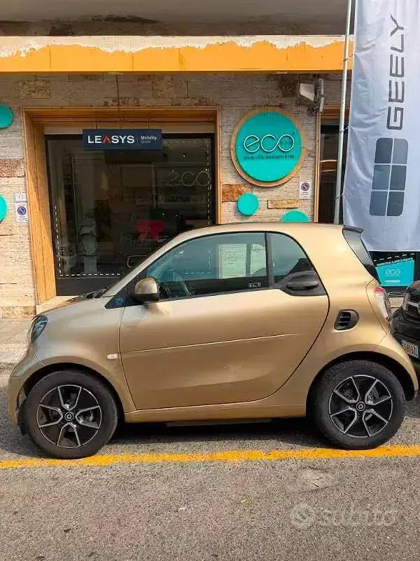 Usata Smart ForTwo Electric Drive Passion 60 kW (82 CV) 2021 Berlina