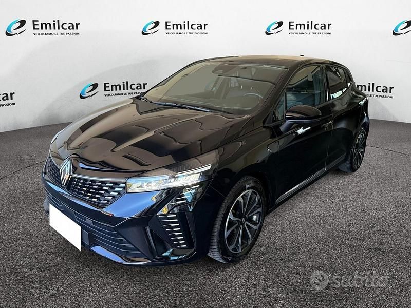 Usata Renault Clio V 90 CV (66 kW) 2024 Nero Berlina