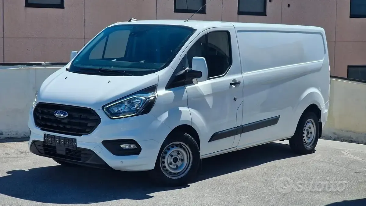Usata Ford Transit Custom Trend 130 CV (95 kW) 2020 Bianco Berlina