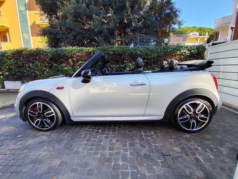 Usata Mini John Cooper Works Cabriolet 231 CV (169 kW) 2018 Cabrio