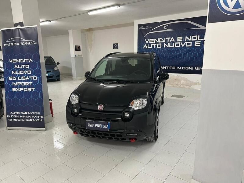 Usata Fiat Panda Cross Cross 70 CV (51 kW) 2023 Nero Utilitaria