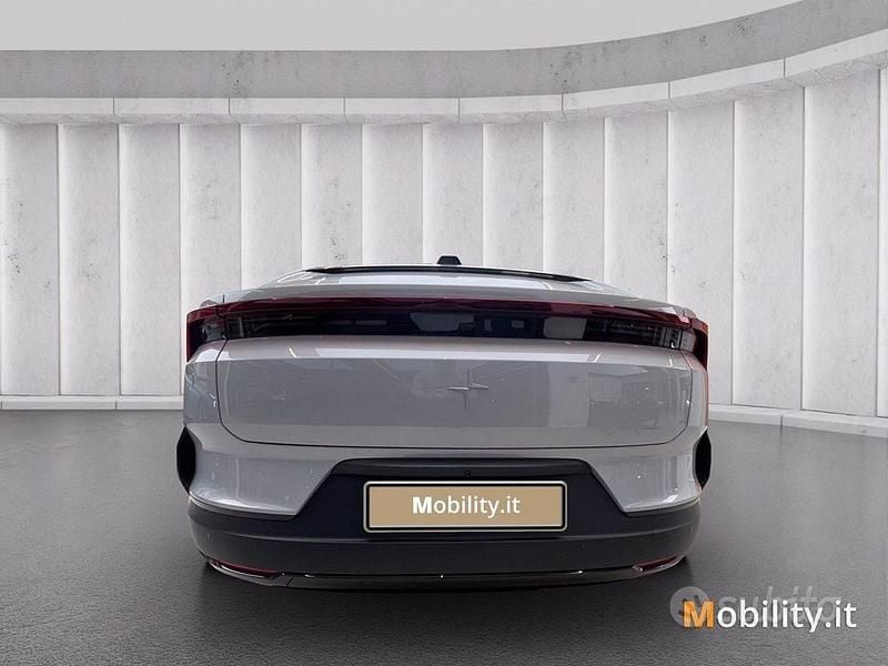 Nuova Polestar 4 Long Range Single Motor 200 kW (272 CV) 2025 Grigio SUV