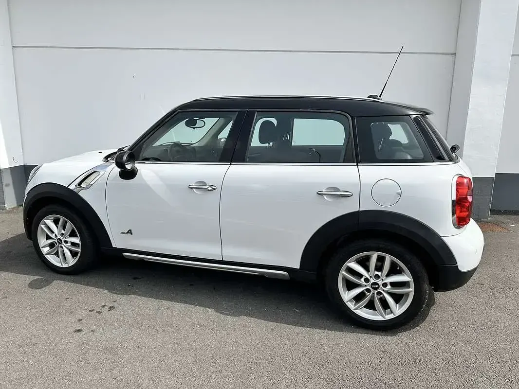 Usata Mini Cooper D Countryman Business 111 CV (81 kW) 2017 SUV