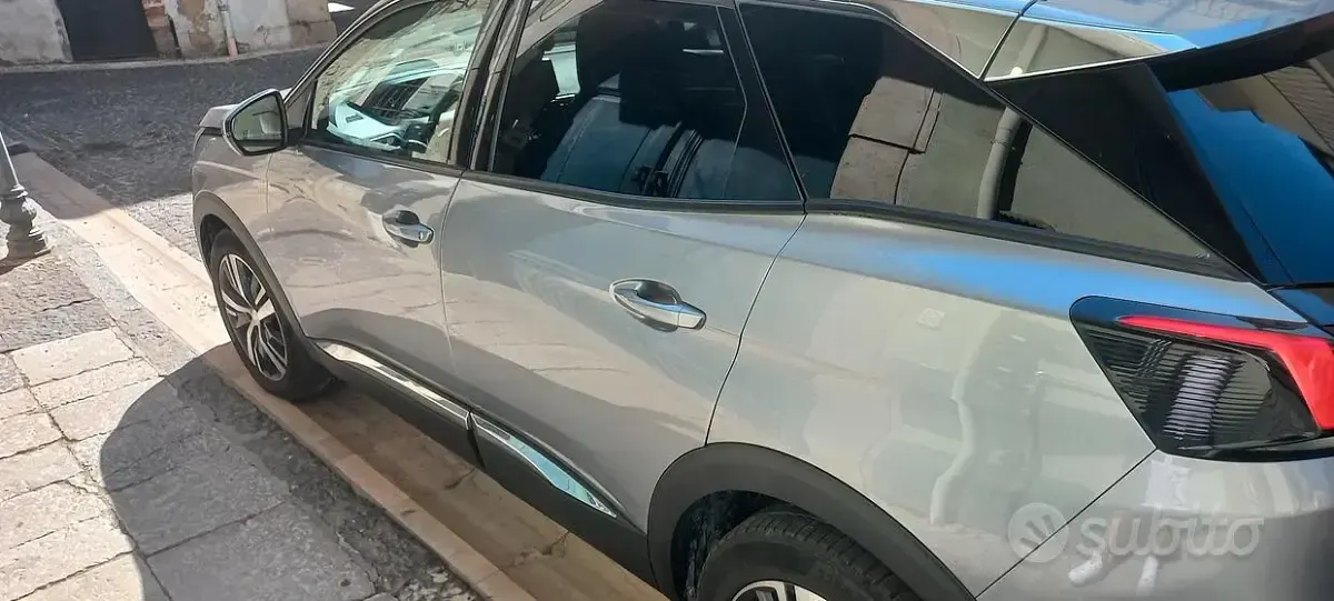 Usata Peugeot 3008 131 CV (96 kW) 2020 Grigio SUV