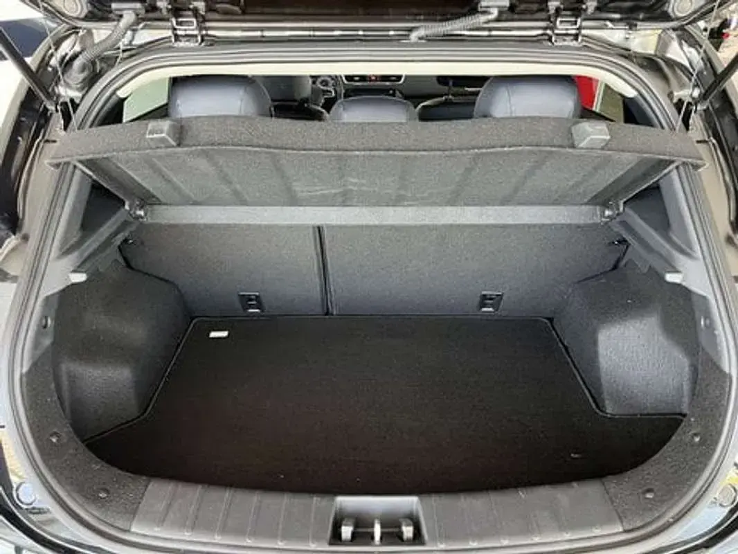 Usata EVO Evo 3 107 CV (78 kW) 2023 Argento SUV