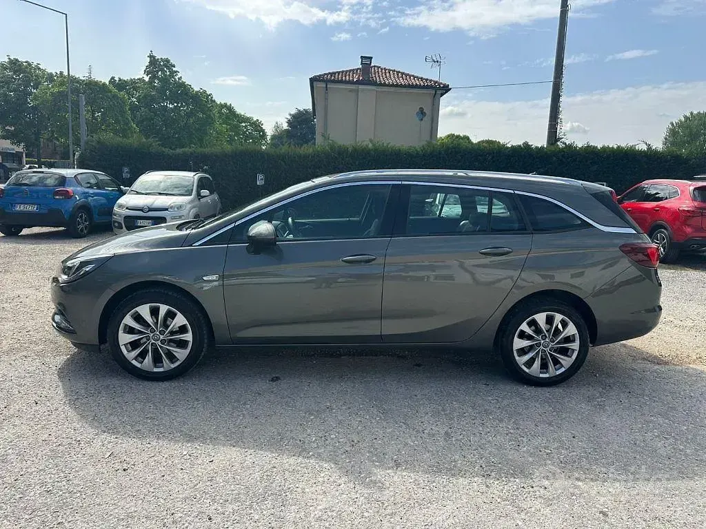 Usata Opel Astra S 110 CV (80 kW) 2018 Grigio Station wagon