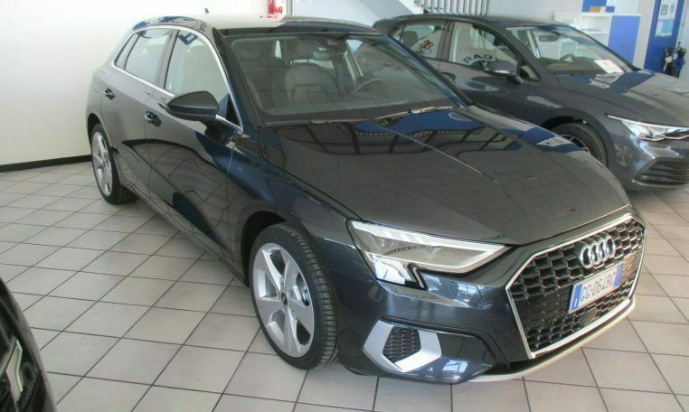 Usata 2021 Audi A3 Advanced | 35.900 € - Immagine 1/4