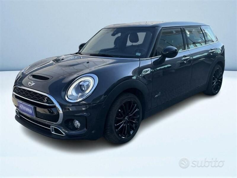 Thunder grey metallic Usata 2016 Mini Cooper SD Clubman Hype Station wagon | 17.500 € (Cara) - Immagine 1/4