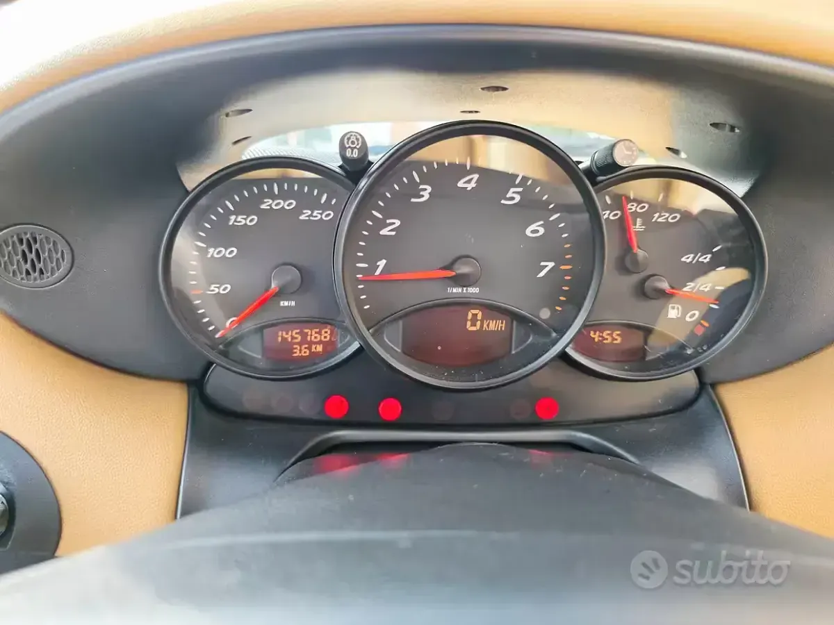 Usata Porsche Boxster 204 CV (150 kW) 1998 Bluazzurro Cabrio