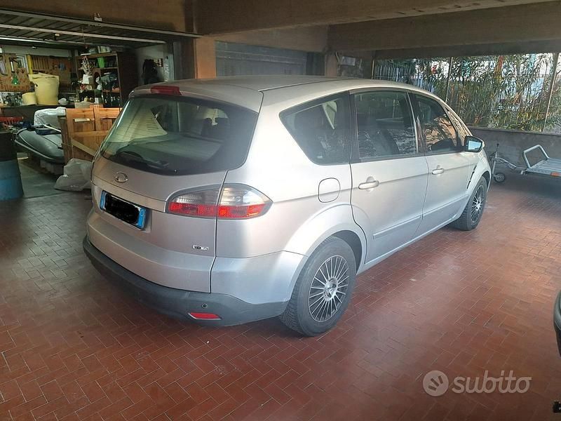 Usata Ford S-MAX S 140 CV (102 kW) 2009 Grigio Monovolume