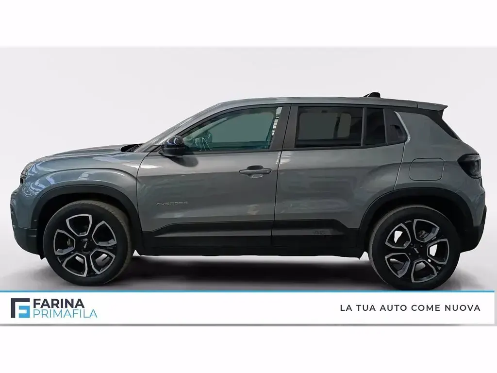 Usata Jeep Avenger Summit 101 CV (74 kW) 2024 Grigio chiaro SUV