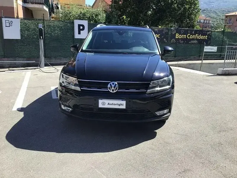 Usata VW Tiguan Style 150 CV (110 kW) 2016 Nero SUV