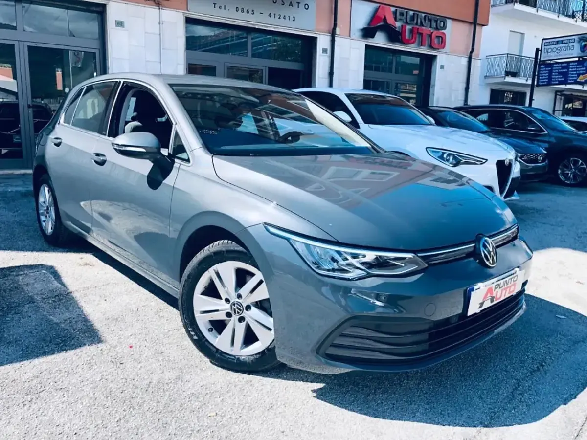 Usata VW Golf VII Style 116 CV (85 kW) 2021 Grigio Utilitaria