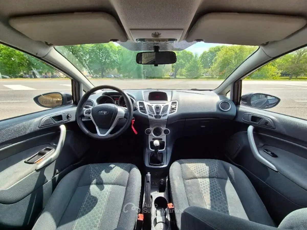 Usata Ford Fiesta Titanium 97 CV (71 kW) 2009 Nero Utilitaria