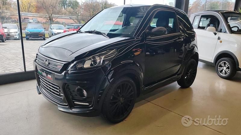 Usata Ligier JS50 2025 Nero Utilitaria