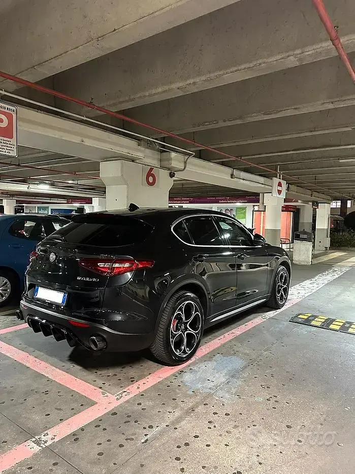 Usata Alfa Romeo Stelvio 210 CV (154 kW) 2019 Nero SUV