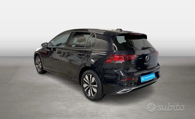 Usata VW Golf VIII Life 149 CV (109 kW) 2023 Nero Berlina