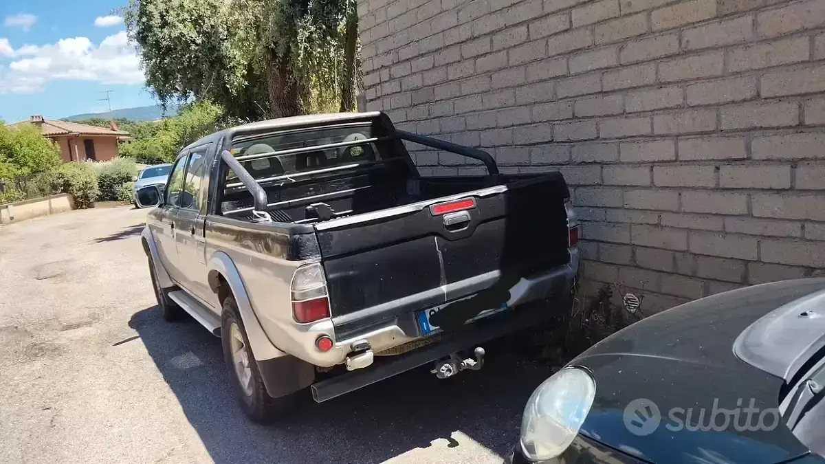 Usata Mitsubishi L200 2004 Grigio Pick-up